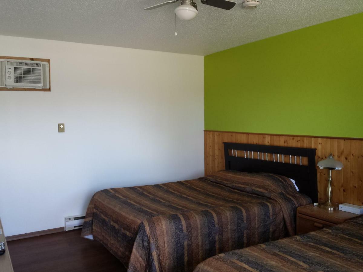 Moosomin Motel Exterior foto